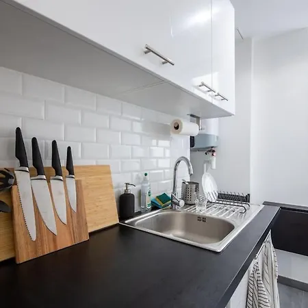 49 Rochechouart - Cozy Near Montmartre Apartment *