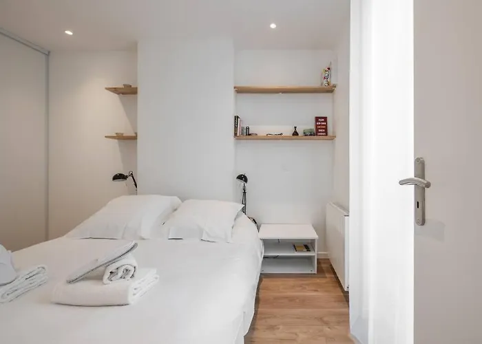 Apartman 49 Rochechouart - Cozy Near Montmartre